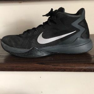 Nike Zoom Basketball Shoes